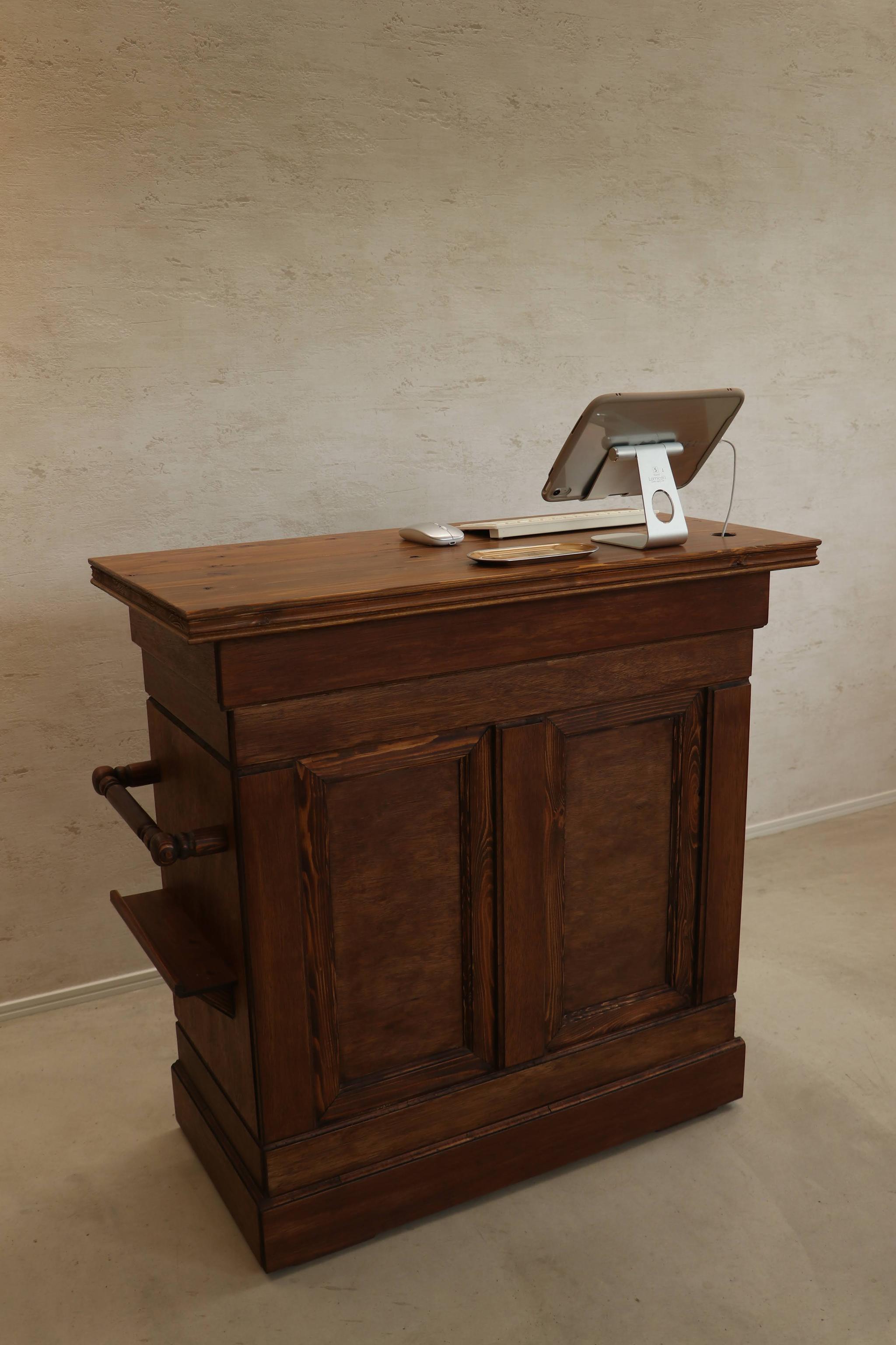 折畳みアンティークカウンター 折りたたみテーブル レジ台 キャッシャー 受付 ディスプレイ 店舗什器 マルシェ什器 | 2枚目